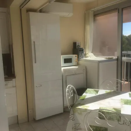 Apartment Ideal Sejour A *